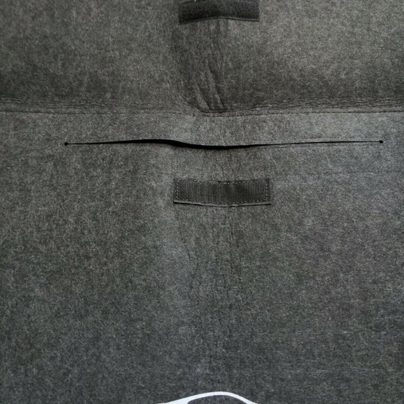 Elon Accessories Pouch and Parking Cards & Cloths - Picture 5 of 5